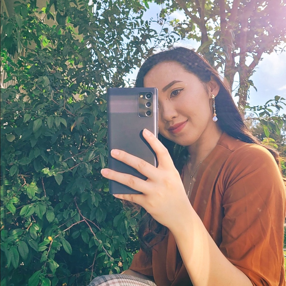 Meet your Posher, Sandy